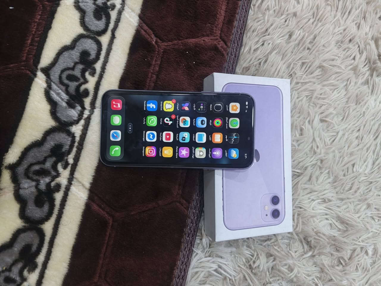 للبيع ايفون 11عادي ذاكره ١٢٨بطاريه ٩١ مع كارتون فقط جهاز وتر لا مفتوح ولا مصلح ***********    السعر ٢٧٥ الف
