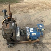 مولد كاز هندي محرك جديد مامفتوح . للبيع ب650. متواجد فيس و واتساب 0771...