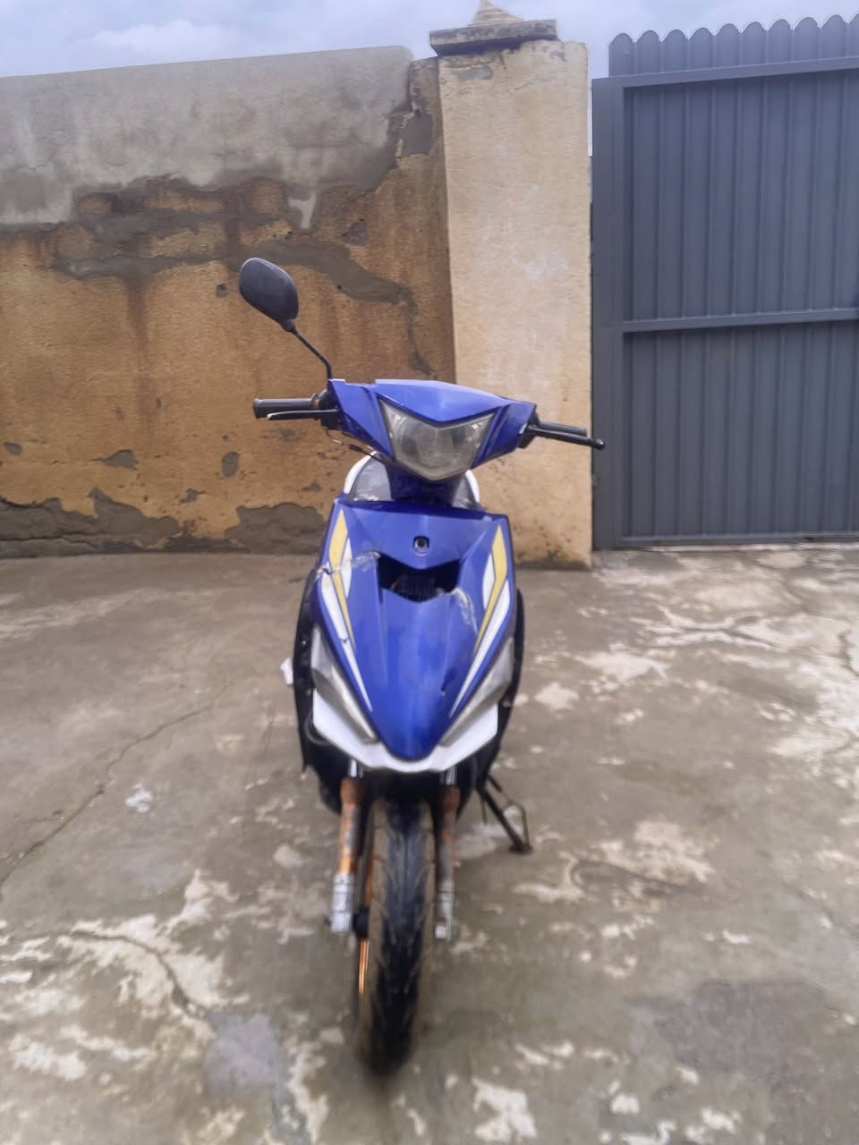 سلام عليكم دراجه ماكس fs سرعة 120  شغاله كامل شلعه ومعدل نار ونتا تجي تشوفها كدامك سعرها 130وبيها مجال للستفسار  *********** وبي واتساب هم او المراسله على الصفحه.
