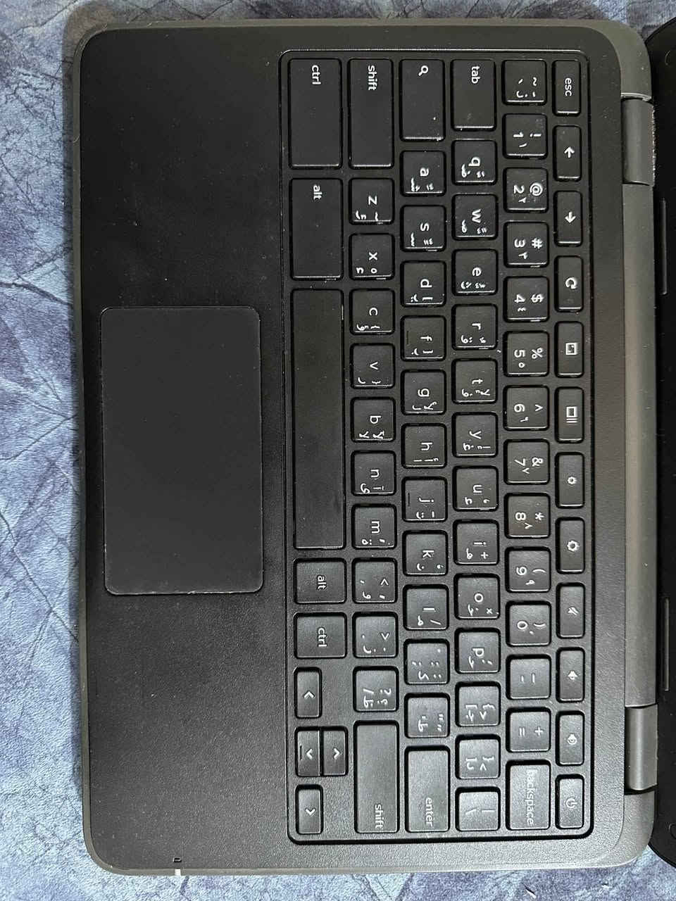 لاب توب نوع Dell مواصفاته موجودة بصورة ذاكرة والرام 
نضيف ومابي اي مشكلة ويا شاحنة يفيد للتصفح وللدراسة وللالعاب الخفيفة سعرة 60 مكاني نجف النجف, العراق


**إذا كنت صاحب هذا الإعلان وتريد حذفه لأي سبب، رجاءا أرسل رسالة إلى الدعم الفني**