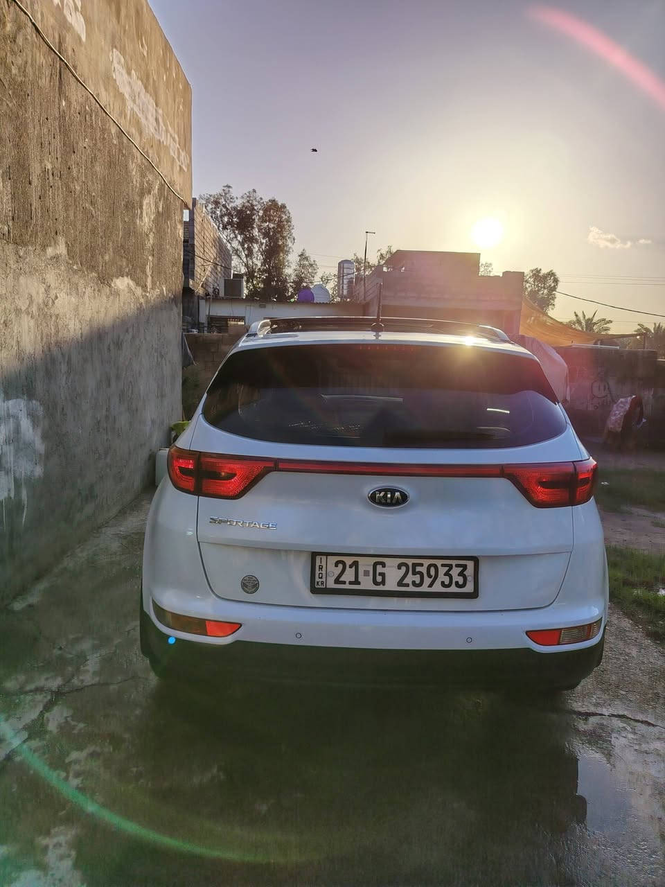 سبورتج موديل ٢٠١٨ رقم سليمانيه جديده بدون حادث نضيفه جدن بيهه بارد قليل مواصفات اعتياديه مكان بغداد دوره *********** سعر ١٧٥ وبي مجال
