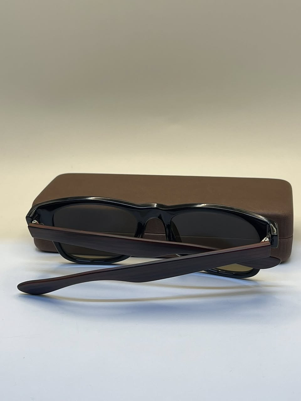 داخل الصفحه 👆


**إذا كنت صاحب هذا الإعلان وتريد حذفه لأي سبب، رجاءا أرسل رسالة إلى الدعم الفني**