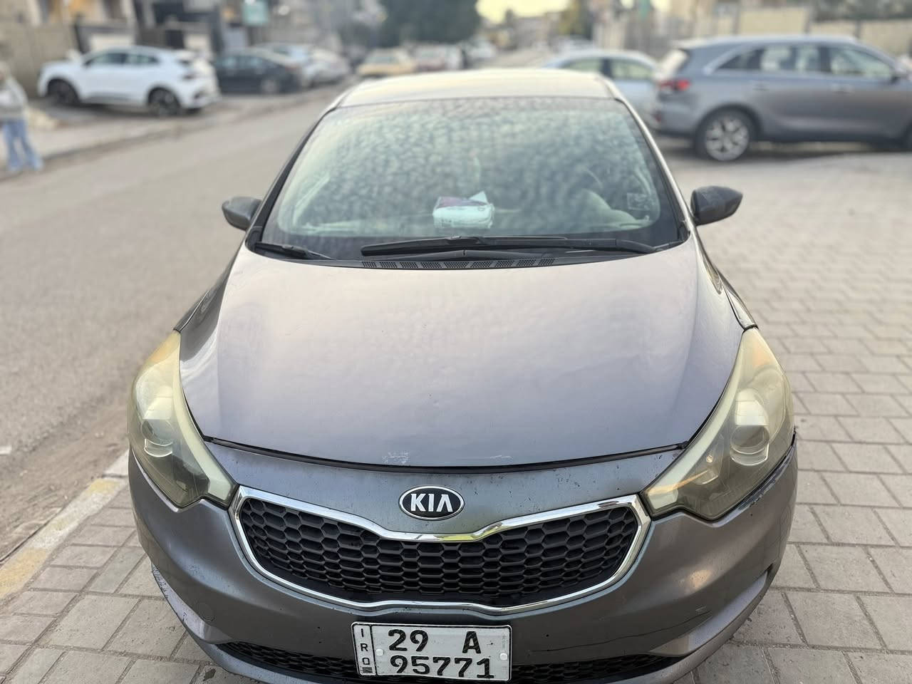 السلام عليكم
كيا فورتي 2016 وارد كندي رقم واسط دولي بأسمي
كير مكينه كفاله صدر جديد تخم تاير جديد باتري جديد
تبريد ثلج تدفئه جاهزه غرفتها نضيفه منظومه غاز جديده بيها منظومه عدسات زنون اصليه شاشه كامره دواره السياره بيها بنيد فقط وسونارها مرفق مكاني واسط الكوت السعر 116 وبيها مجال
***********
