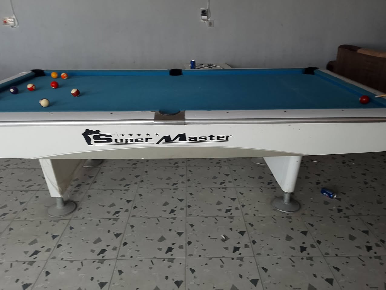 ميزين بالياردوه للبيع سعر 8اوراق الواحد نوعية سوبر *********** ماستر
