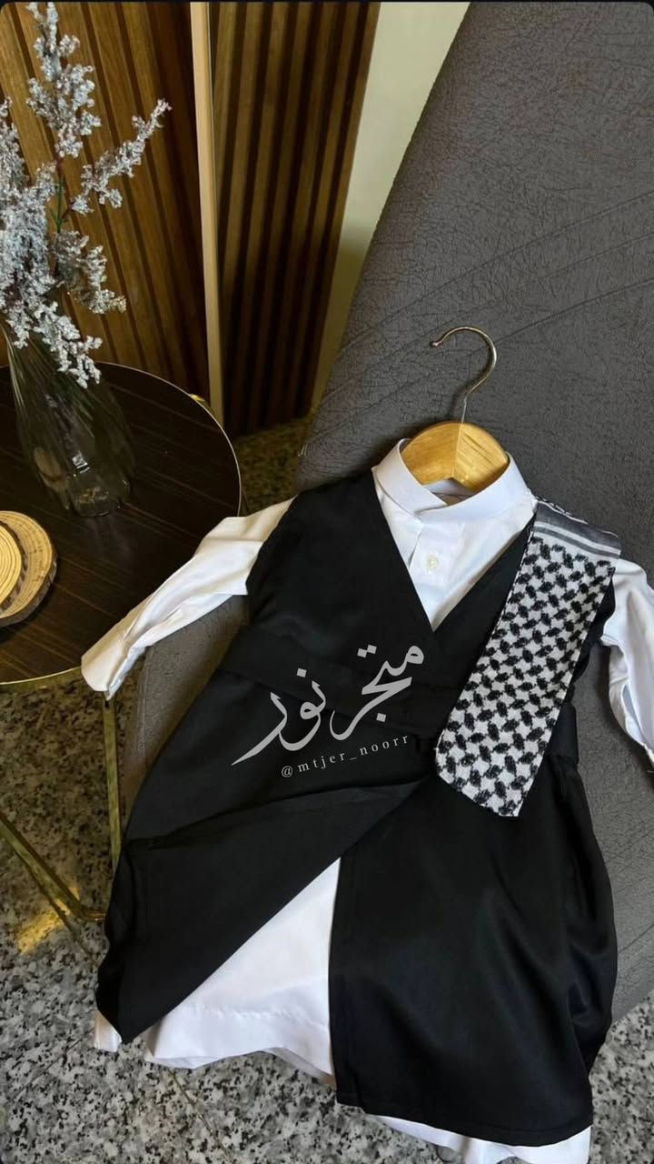 كشخة العيد يمنه بالزي بغدادي 😍🔥
يتكون من 4 قطع 
دشداشة بزمة قطن ناعمة على بشره الطفل
صاية بغدادية قماش قطني t.r 
الشماغ حياكة يتكون متصل بالصاية 
والحزام  قياساته من ٦ أشهر الى ٦ سنوات 😍✅


**إذا كنت صاحب هذا الإعلان وتريد حذفه لأي سبب، رجاءا أرسل رسالة إلى الدعم الفني**
