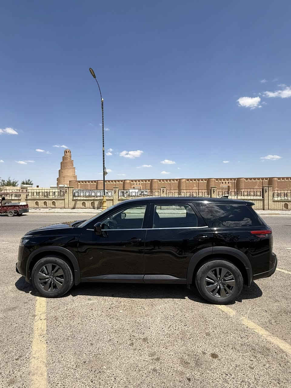 Pathfinder 2024
مواصفات S 

معروفه 

* محرك V6 / 3.5L

* شاشه 8 انج كار بلي 

* كاميرا خلفيه 

* حساسات ركن 

* ليد امامي 

* تشغيل بصمه 

* مكيف امامي خلفي 

* 8 مقاعد 

* شفتات ستيرن 

* صندوق شفط 

* رقم الشاصي 5N1DR3AA3RC235970

السياره بعدها زيرو ماشيه فقط 10km

مُحرك كير مكفول 

رقم بغداد

سعر $225 ورقه بيها مجال جداً بسيط 

كاني سامراء وكل الهلا
***********
