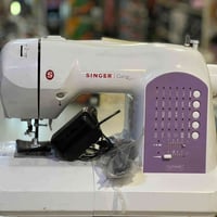 مكينة خياطة وتطريز • سنكر • جديدة بالكرتون