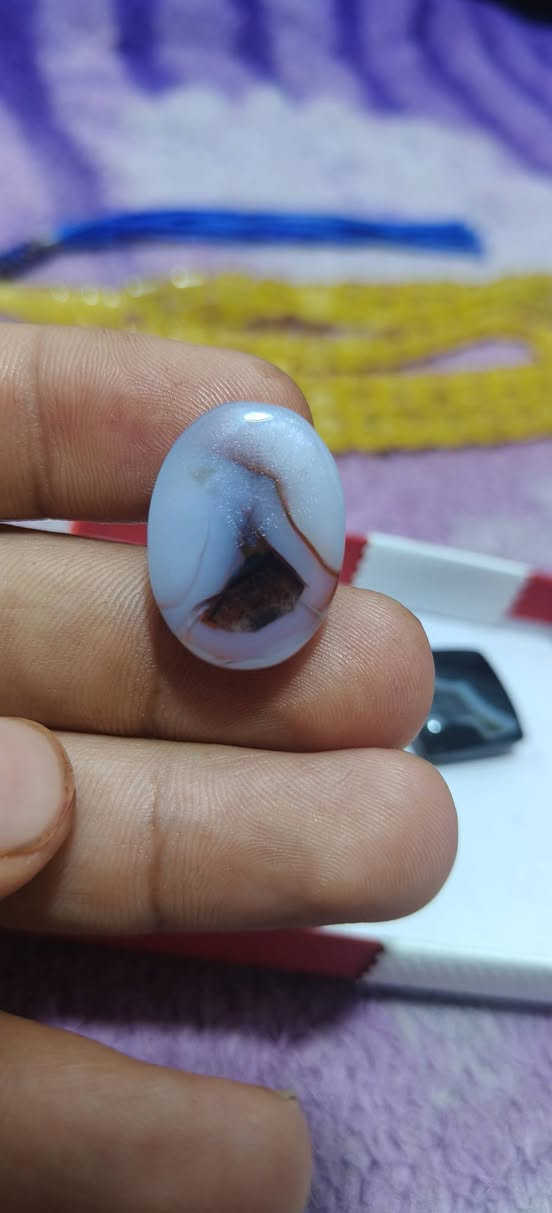 سلام عليكم ورحمة الله وبركاته احبائي اعضاء الگروب
احجار كريمة من العقيق والجزع البقري المميز 
الحجر الاول عقيق يماني سماوي مصور تصاوير من الجهتين 
والحجر الثاني عقيق يماني مصور من الجهتي يشف لون احمر دم الحجر الثالث جزعة بقري هندي حجر فول طاقة ملاحظة الاحجار كلها تشف وقطع اصلية سعر الحجر 10 الف دينار واني خادم للطيبين اذا تريدهن شلع ب 25 واني بخدمتكم 
عنواني ( النجف الاشرف _ كوفة _ حي ميسان ) ***********
