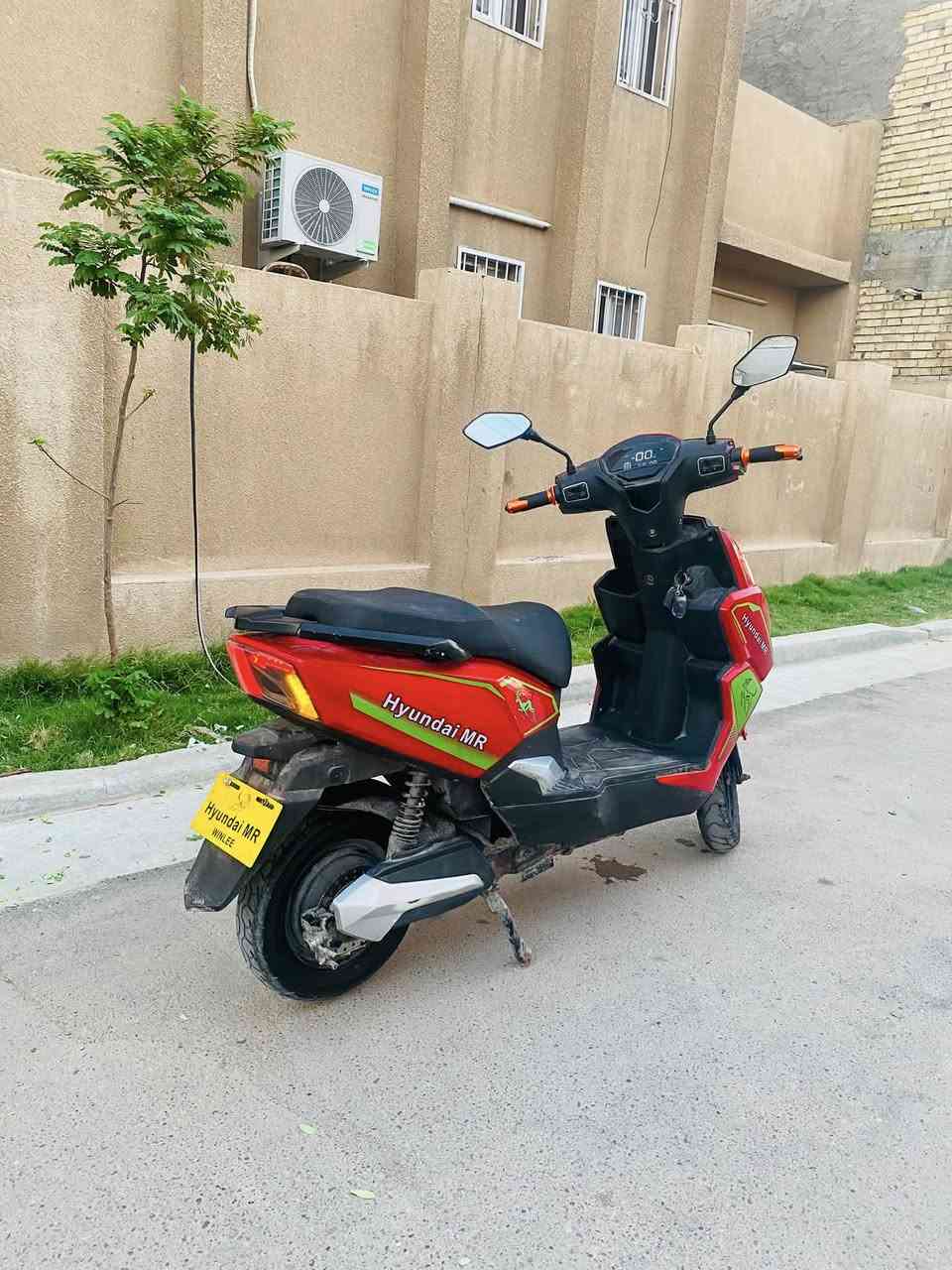 سلام عليكم 
باتريات نص عمر منفوخات
تمشيك  داخل منطقه متوكف
مكاني غزاليه
سعرها 450
‭0787 075 9296‬
