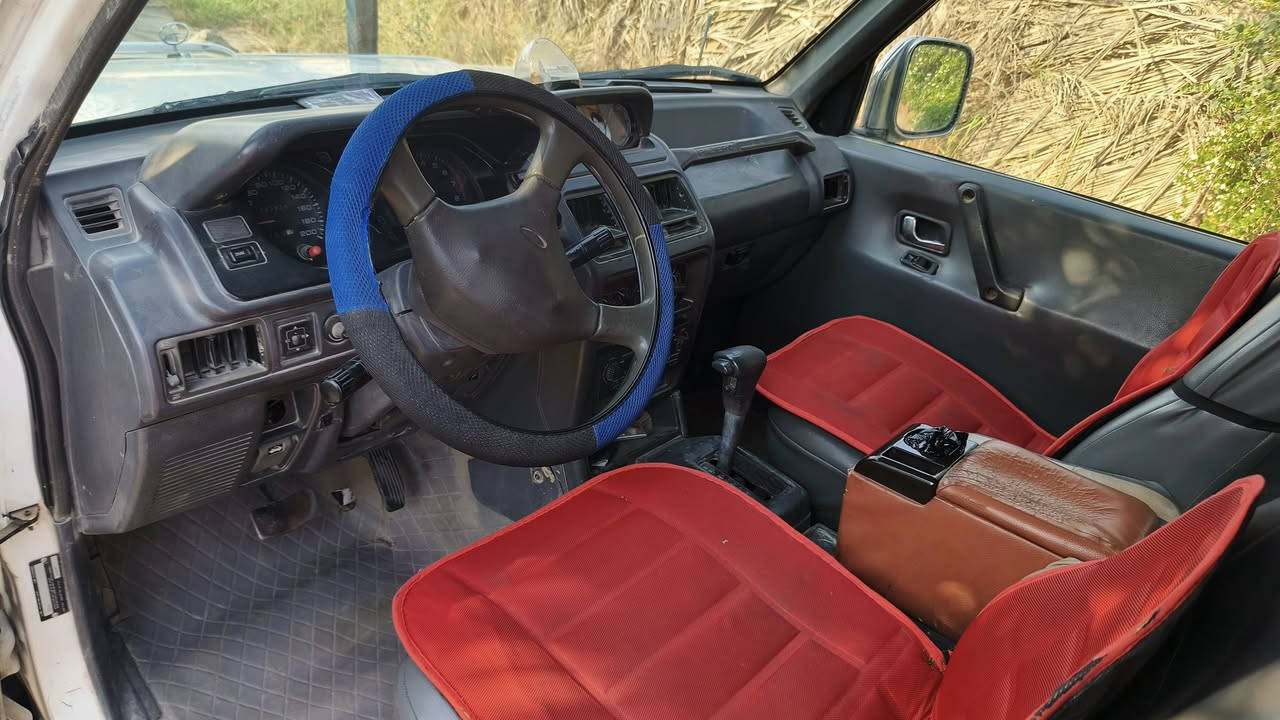 السلام عليكم سيارة باجيرو للبيع مديل ٩٨ تبريد شغال
السعر ٥٧ بيها مجال قليل
رقم الهاتف ***********
