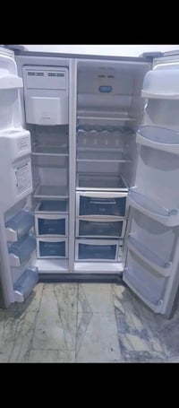 ثلاجة • للبيع • توصيل