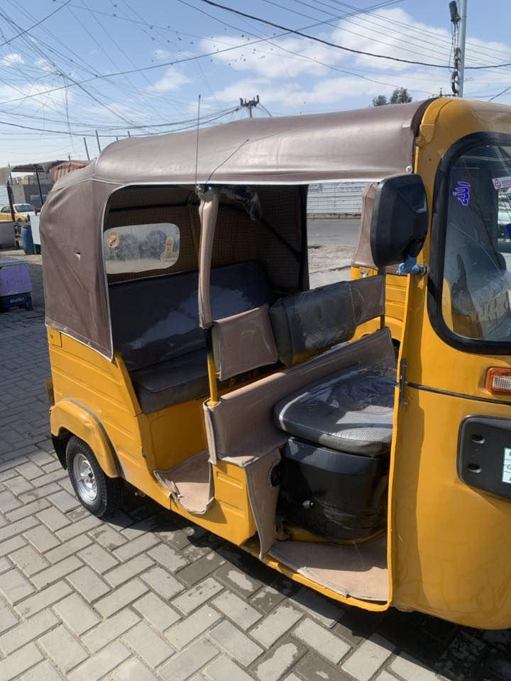 سلام عليكم من رخصة الادمن                  تكتك للبيع موديل 18 شهر12                                                            تكتك نضيفه وبيها طخات 
حادثها كما موضح بالصوره 
معمر دوس صبغ عام للجماليه 
السعر 5وبيه مجال 
للاستفسار /*********** /فقط واتساب 
المكان بغداد حي العامل شارع المصرف
