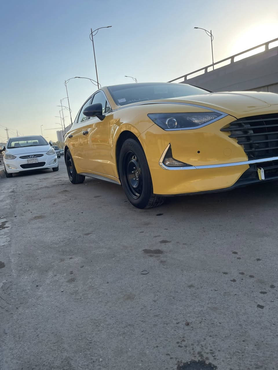 السلام عليكم سوناتا هايبرد تكسي دبي موديل 22 اصل ماشيه 104 الف حقيقي
مواصفات معروفه كير مكينه بطاريه 
صدر امامي خلفي خير من الله 
سونار موجود بدون حادث فقط تبديل بجم كبس صندوك كبس رقم بغداد بسمي مكاني بغداد باب المعظم 
السعر 130 وبيه مجال 
رقمي ***********
