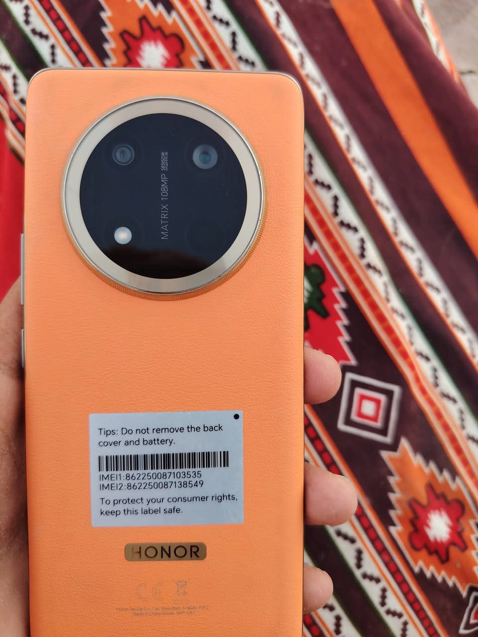 سلام عليكم
جهاز هونر 9q.ذاكره. 256

للبيع مكفول كفاله  مستعمل أسبوعين فقط

لسعر 400 وبي مجال للشراي

للتواصل ***********
