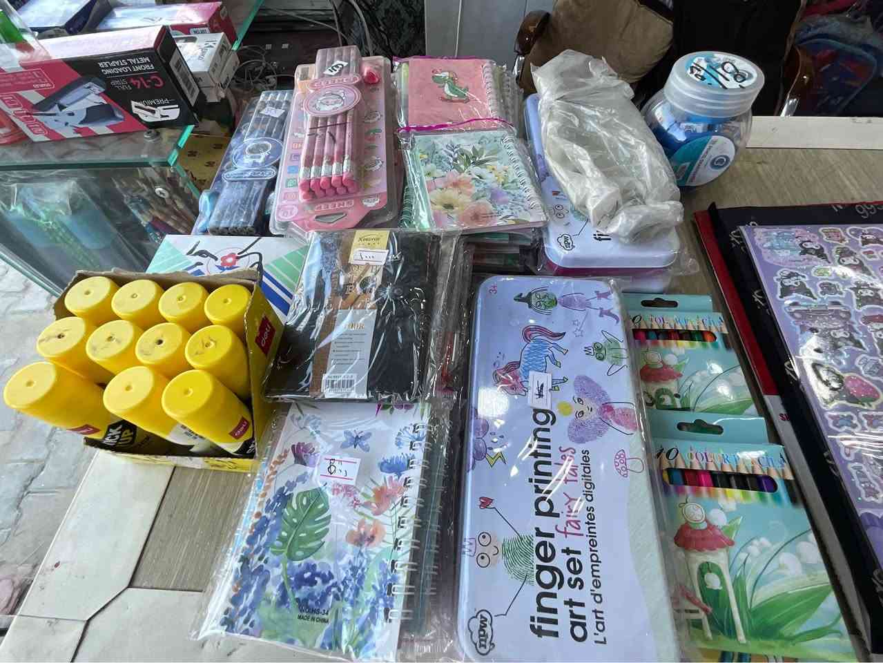 السلام عليكم اخوان اغراض مكتبة متكامله ابيع كسر قيم واخذ شلع ما ابيع شغله وحده كلهن ابيعهن سوه مكاني كربلاء للاستفسار اتصل *********** مو شراي لا تعبني🥰 كربلاء, العراق
