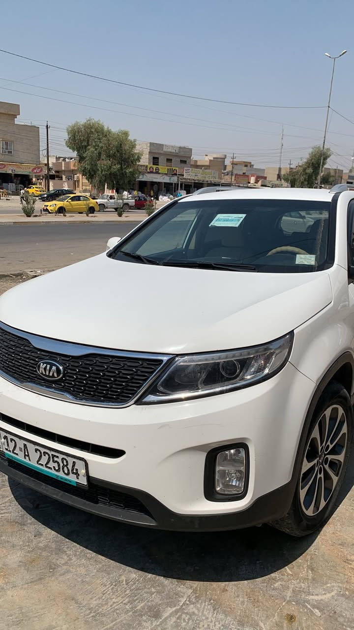 للبيع او#معارض مع بيك ابك موديل2013 فما فوق  سورنتو 2013 شكل2014 خليجي 4 سلندر مكفول كامل مواصفات عدا البانوراما ماشيه 133 للاستفسار / مكان السياره الموصل/***********
