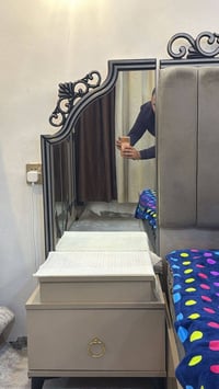 غرفه 🇹🇷 للبيع مكان الحريه رقم 07722491139 تفاصيل على رقم وبي وتساب