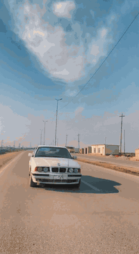 السلام عليكم ورحمة الله
بي ام ٥٢٠ بلاد مسكر فانوس
مديل٩٤
أربع جام كهرابائي
كير أوتو 
كير ومحرك بشرط

سياره سته يسلندر بلاد
السعر ٤٣وبيها مجال

مكان السياره الناصريه
هاتف ***********
