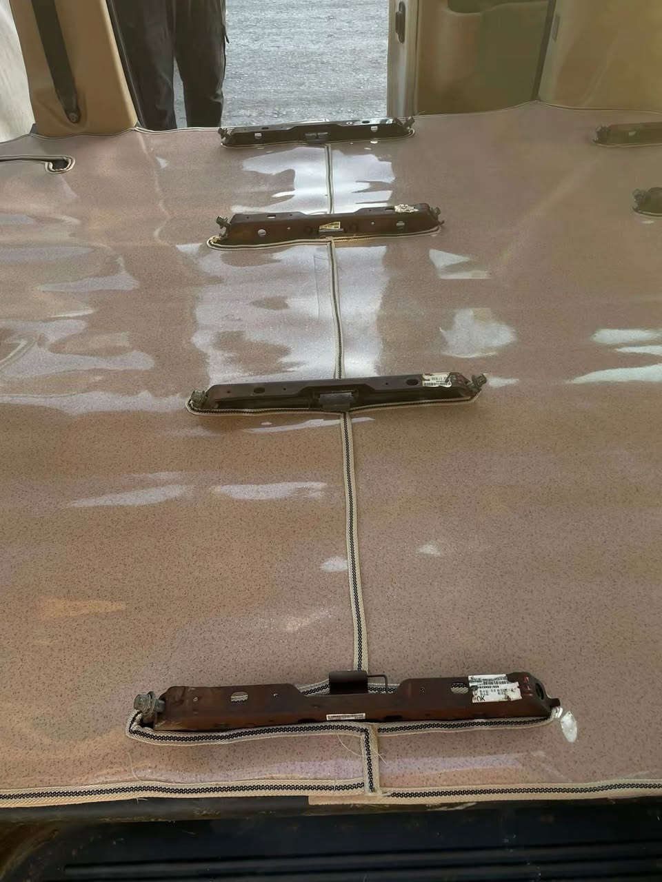 سفاري ستاركس شباب 5رضيات مسوي عليهن عرض 75 جلد درجه اوله بٰي ضمان لحك قبل لا يخلص ***********
