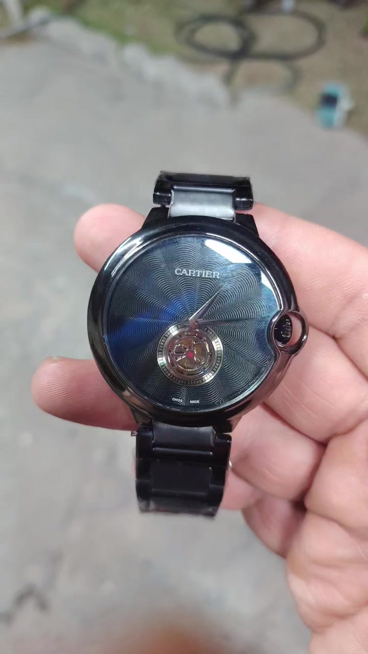 السلام عليكم طلعتلي هاي الساعة بالامزون والله ما اعرف نوعها بس كلش ثكيلة وزنها 150 غرام وكوالتي مالتها كلش عالي ومختمة
وجمالها واناقتها وفخامتها مثل ماتشوفون
انطوني سعر بما يرضي الله لان ما اعرف سعرها والله


**إذا كنت صاحب هذا الإعلان وتريد حذفه لأي سبب، رجاءا أرسل رسالة إلى الدعم الفني**