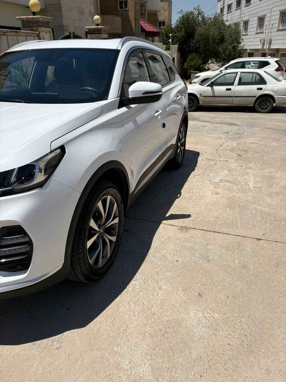 Cherry tiggo 7 pro
8000 km 
2024
ضمان شركة ست سنوات 

مكفول من كل شي 

نسخة الفول مواصفات 

بانوراما 

تشغيل عن بعد 

اضاءة محيطية 

كامرة 360 درجة 

اضاءة فول LED

رادار 

شاشة وسطية ذكية

عدادات رقمية 

والكثير من المواصفات الاخرى 

السعر 16000$ ومجال بسيط 

للتواصل الاتصال على الرقم ***********
