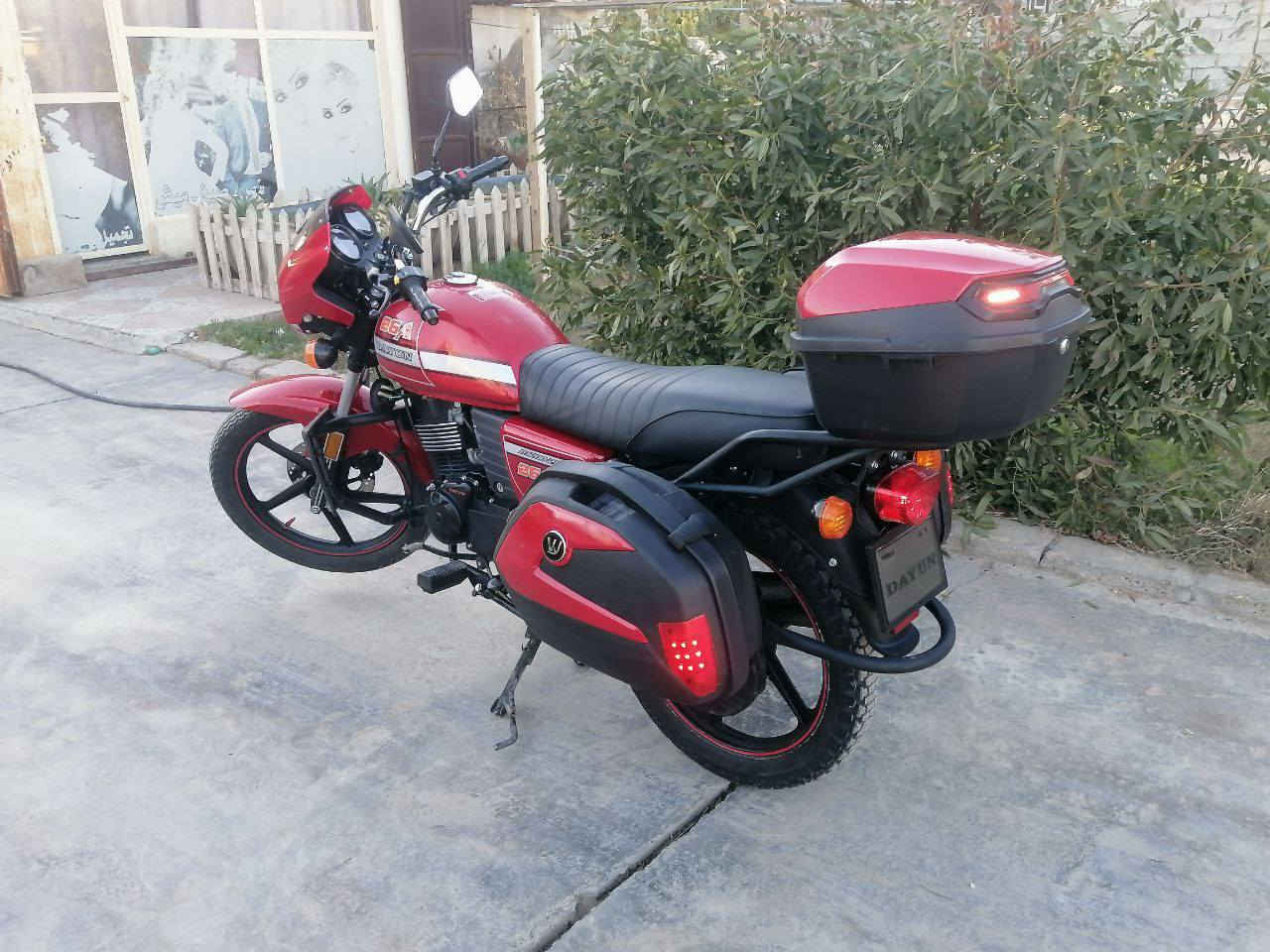 سلام عليكم دايوان موديل 2022 رقم ديالى تحويل ثاني يوم مكفولة كفاله عامة محرك 200 ما ممدود عليه سبانة
عداد ألكتروني ماشية 5000 
السعر 2150 و بيها مجال و الي ميعجبة السعر اينورنه بكلمه حلوة 
المكان : ديالى المقدادية 
رقم : ***********
