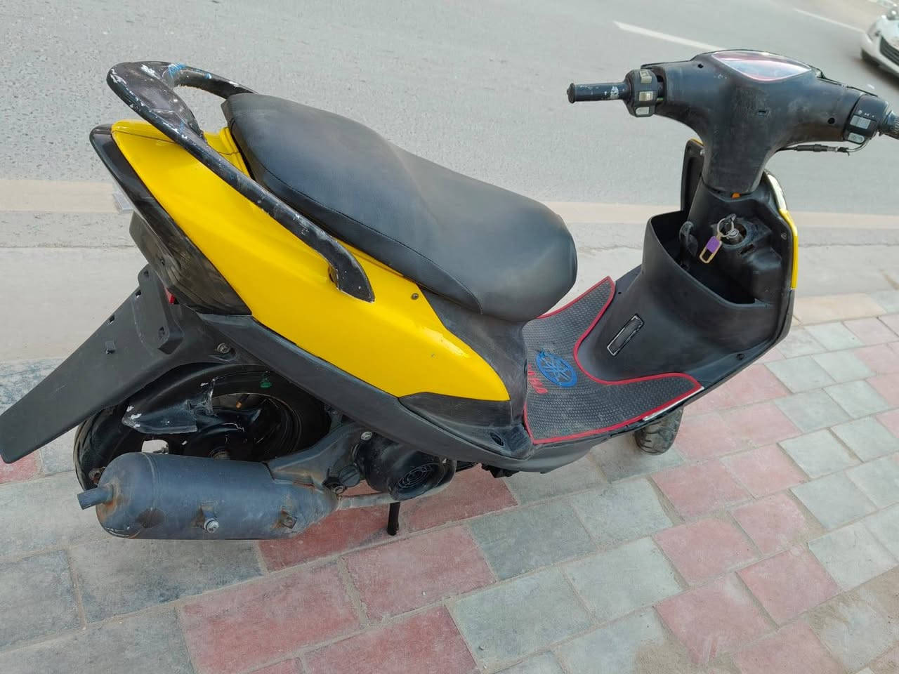 ماكس عدله ياباني 
محرك 49
نكره سلف 
محرك ناعم ماينسمع 
كلجهه الكدام تعبان فقط
سعرهه450 وبيه مجال بصيط 
نضافه احله من الصور للستفسار ***********
