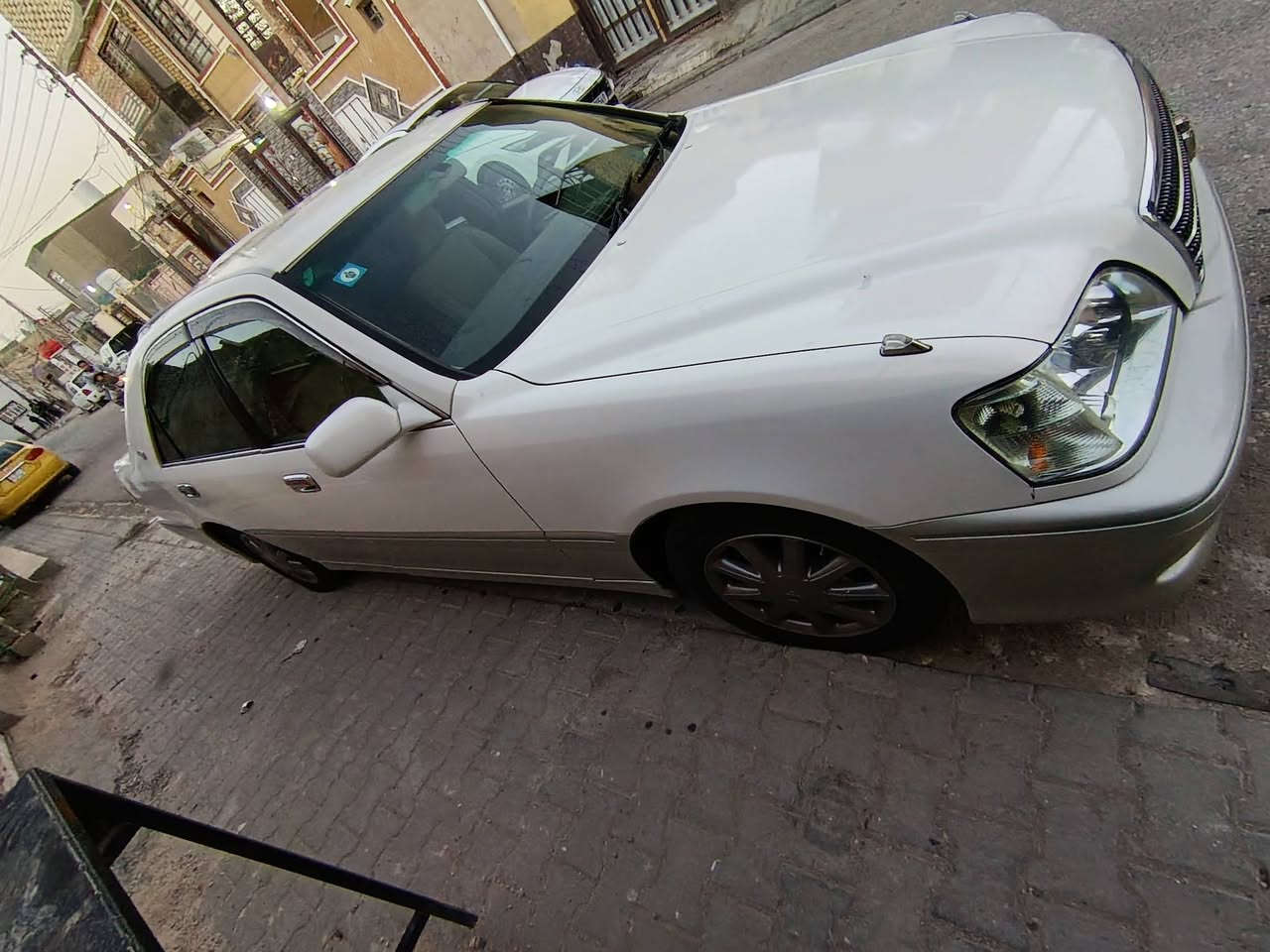 ملكه 2001 رقم الماني نجف مداور سنويه بأسمك سنويه نافذه 2027 قرار 48  بيه كصه قماره فقط باقي كفاله كرستال محرك D4الصغير كشن ومري كهرباء دكمتين سياره  مكاني نجف سعره115وبيه مجال+*********** راعي السياره... ... اني مكلف بل نشر
