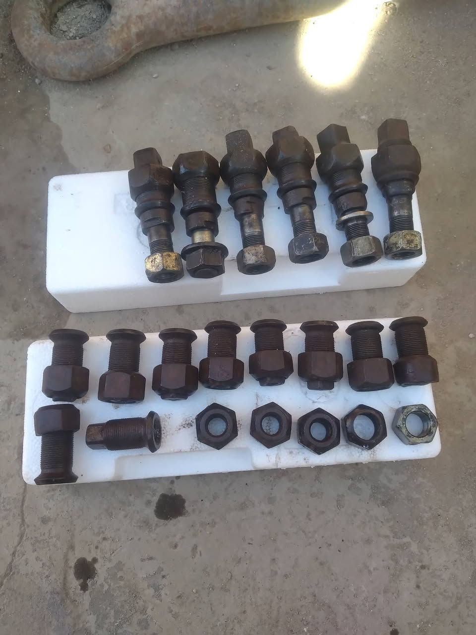 سلام عليكم للبيع ستداد حجم ٤١ +ستد حجم ٣٢ +قفايص خلفي و امامي +كشنات و مرايات مكاني البصره القرنه نتصال عله الرقم ***********
