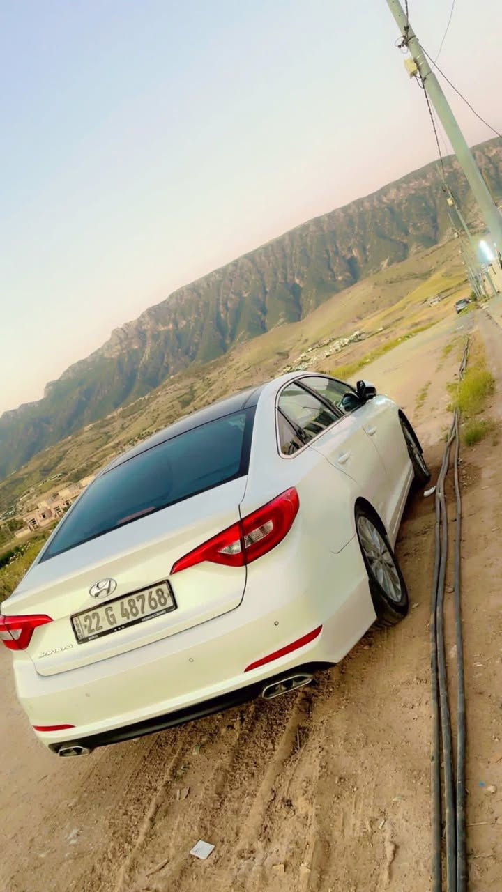 السلام عليكم

سوناتا موديل 2016 خليجي 

سقف بانوراما 

دبل كزوز 

فول تحكم ستيرن 

مري شفط 

تبريد قطعتين 

محرك 2400 دوش 

سياره جاهزه من كلشي

سياره غاز بانزين

*********** مكان نجف
