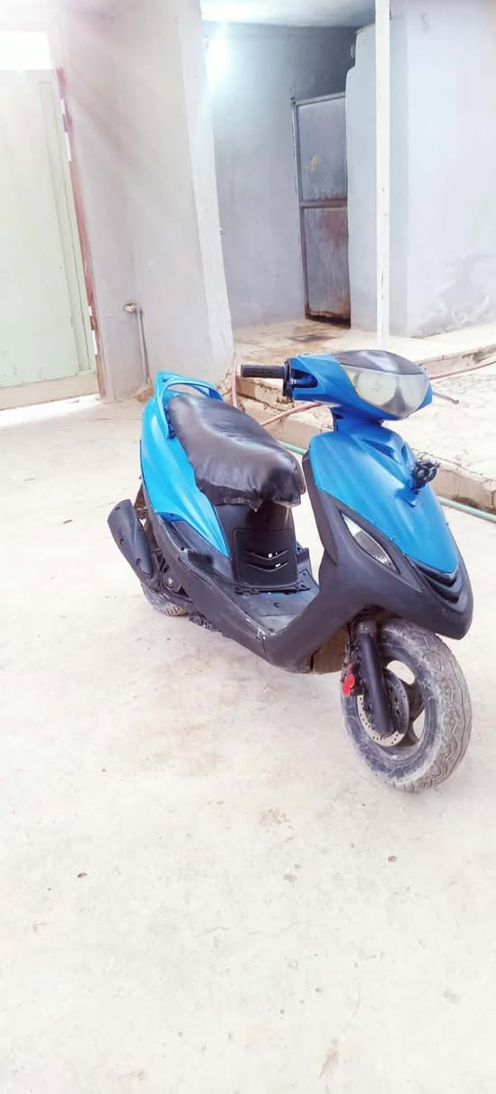 يوجد صيانه جميع دراجات الشحن والناريه فيتر وكهربائي ستفسار كثر مرسله صفحا عنوان محل تلول ناصر مفرق شويرات تفتيح من 1 ظهر لل 5 رقم هاتف ***********
