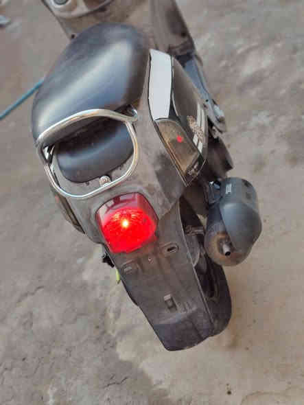 سلام عليكم شباب بوليس للبيع المكان بوب الشام الدراجه نضيفه ‏‪***********‬‏
