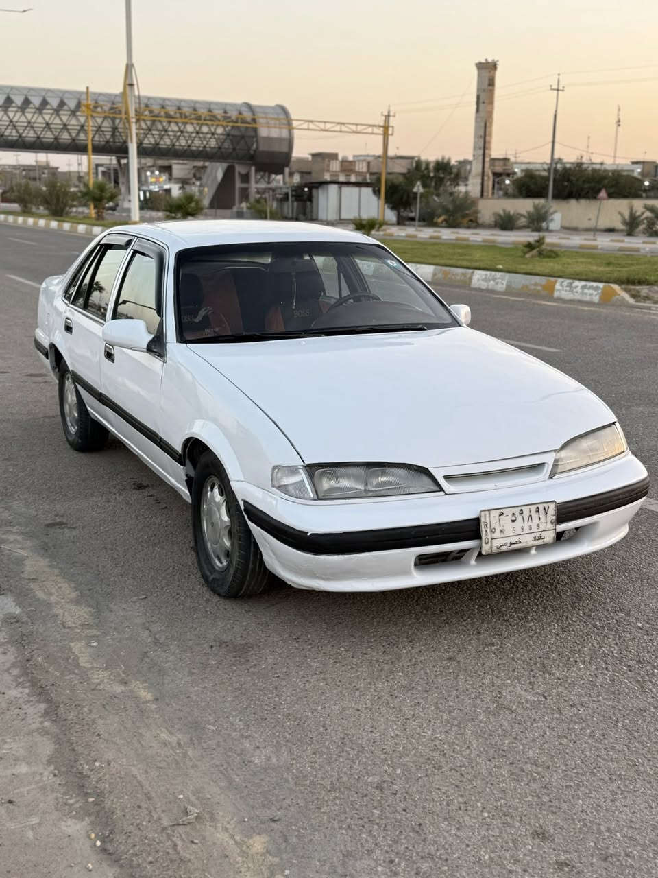 للبيع سياره برنس موديل ٩٤ لون ابيض رقم بغداد مشروع وطني سنويه ٢٩ شرط تحويل عقد مروري مباشر  محرك مكفول المفتوح المرغوب وكير اوتوماتيك سياره حلوه ونضيفه استخدام شخصي مال بيت  مكفولة من الضربه والخياس غرفه جديده وبطاين نضيفه كهربائيات كامله حتى اضويه داخليه حداديه وميكانيكيه منظومه بانزين جديده منظومه تبريد كامله نقص كمريسر تخم تاير ٥ ويل كب سياره مصبوغه عام لجماليه جديد تغفل سنتر لك  سياره مال جناي ومتصرف عليه الف دينار سياره كلشي يشتغل بيه مناقصه شي ترايك للبصره بيع نقد بدون مراوس اوقساط غير متواجد على الفيس العنوان الانبار فلوجه قرب سيطره الموضفين السعر ٤١ 
وبيه مجال بسيط حك جيه لتواصل اتصل على رقم مباشر ***********
