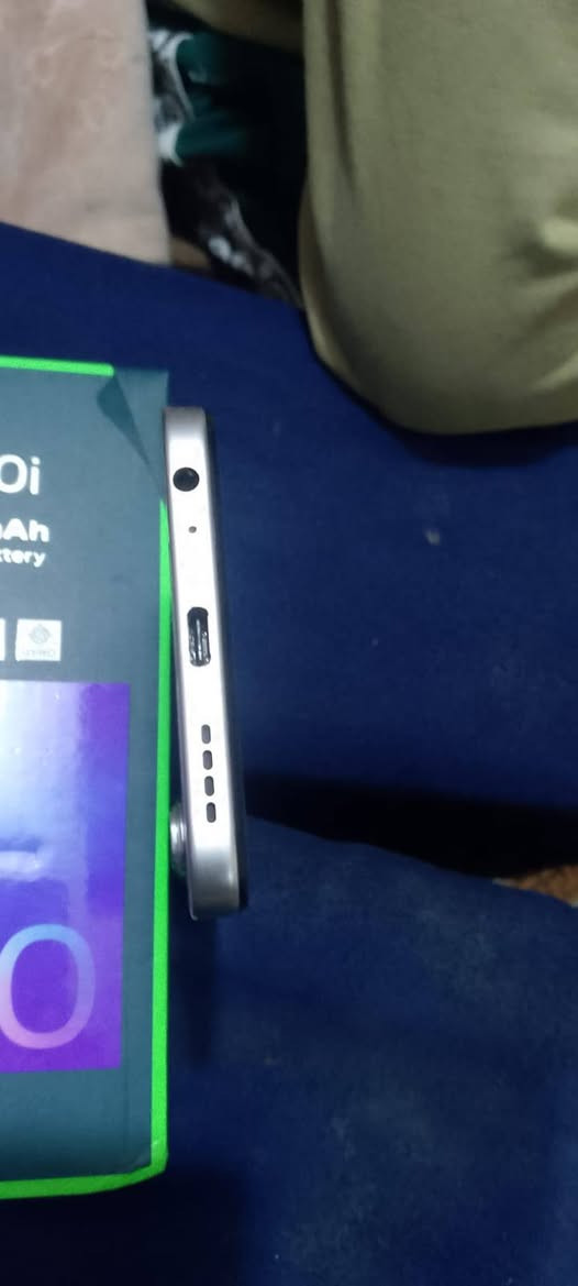 سلام عليكم جهاز اخو الجديد استخدام اسبوع السعر 120مكان بغداد حي الكوفه رقم الهاتف ***********
