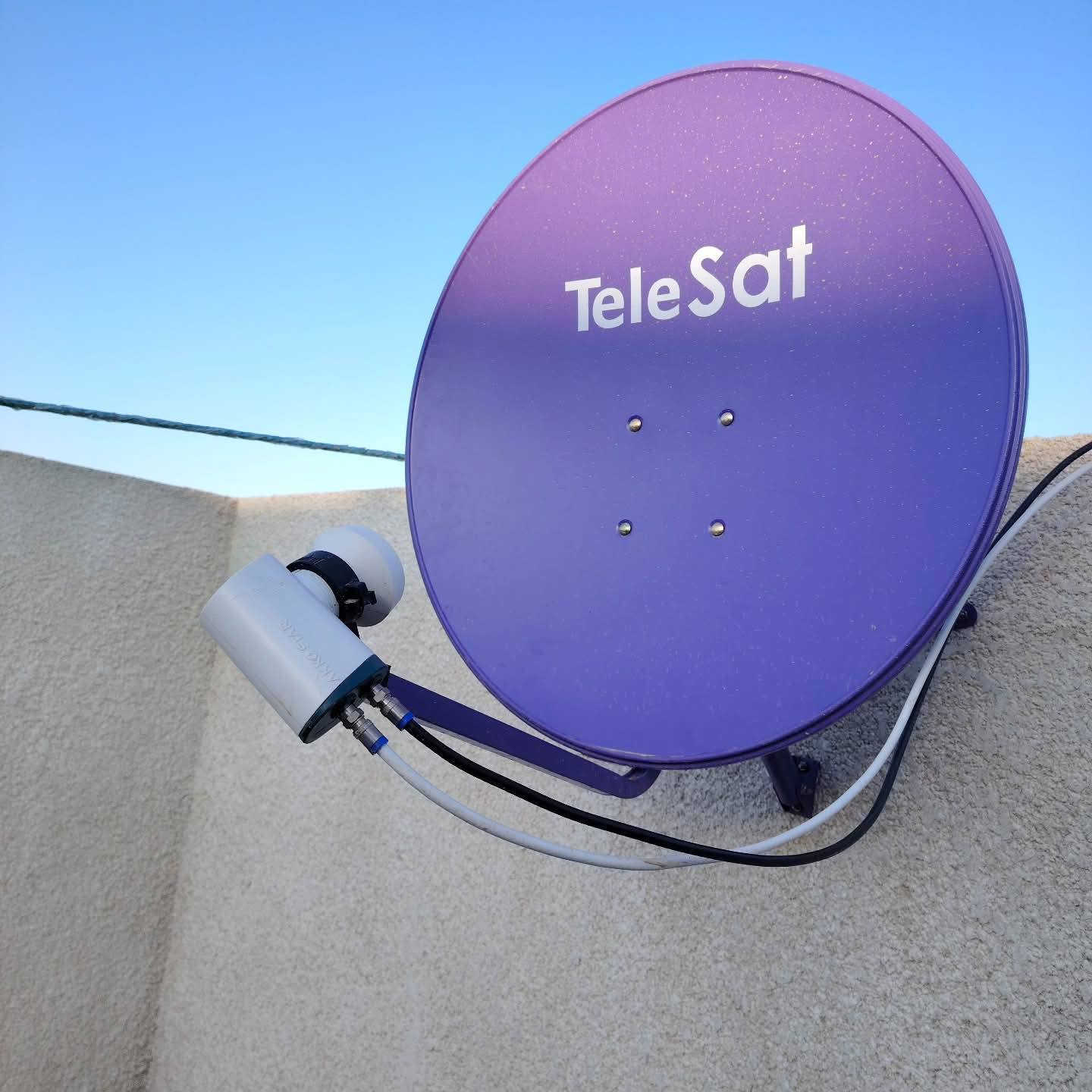 السلام عليكم تنصيب جميع انواع الستلايت والقنوات الرياضية ***********
