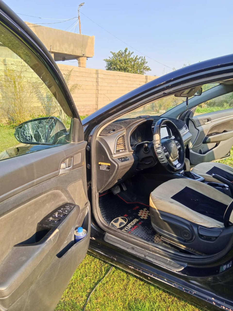 السلام عليكم النترا موديل 17 باب اول ضررها الباب سعر السياره 122 وبيها مجال مكان السياره ديالى منطقه خالص قريه الناي اتصل واتدلل ***********و هذا الرقم بي وتساب***********
