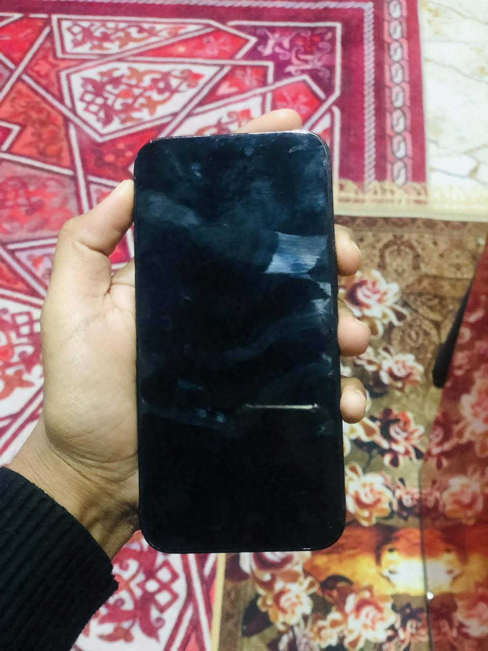 السلام عليكم ايفون ١٤برو ماكس ذاكره ٥١٢شرق اوسط مبدل بطاريه من شركه ابل وتقره شرط الفحص والضهر مفطور والباقي مكفول السعر 650 وبي مجال شي قليل مكان الحله***********
