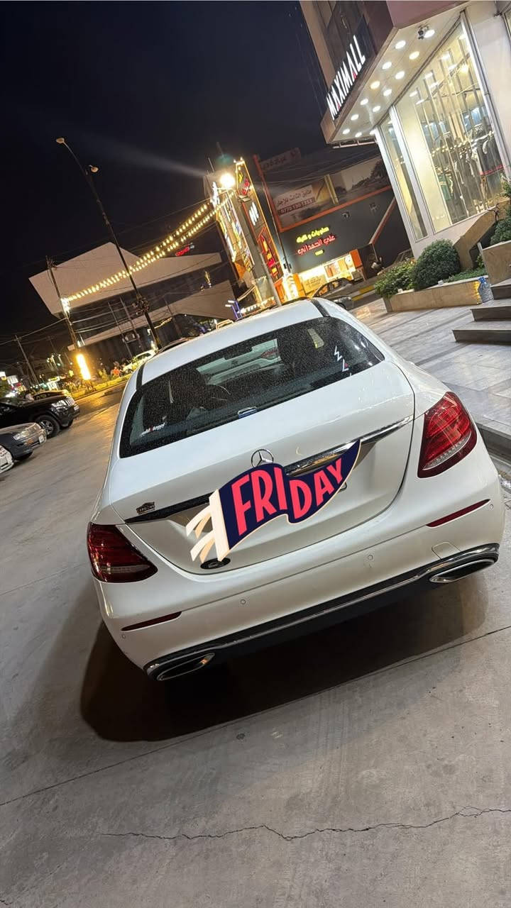 ما شاء الله تبارك الله..
العرض: مرسيدس E300 (موديل 2019)

سيارة غنية عن التعريف، راقية وجاهزة للاستخدام اليومي وبدون أي مصاريف أو نواقص.

تفاصيل السيارة: إيرباك سليم بالكامل، البودي نظيف جداً عدا صبغ قطعة الصندوق فقط

المطلوب: رغبة بالمراوس مع رانج روفر سبورت 2018 بشرط أن يكون نظيفاً وبوضعية ممتازة (مع دفع أو استلام الفرق حسب حالة السيارتين).

سنويه جديد و كاله و تحويل نفس يوم 

رقم اربيل


**إذا كنت صاحب هذا الإعلان وتريد حذفه لأي سبب، رجاءا أرسل رسالة إلى الدعم الفني**