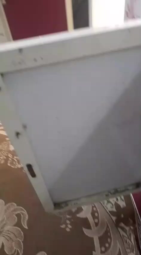 كاونتر مترين ونص السعر 400وبي مجال بس ضرر الجراره يرادلهه براغي  والبيبان مال سنك شويه  طايح صبغ


**إذا كنت صاحب هذا الإعلان وتريد حذفه لأي سبب، رجاءا أرسل رسالة إلى الدعم الفني**