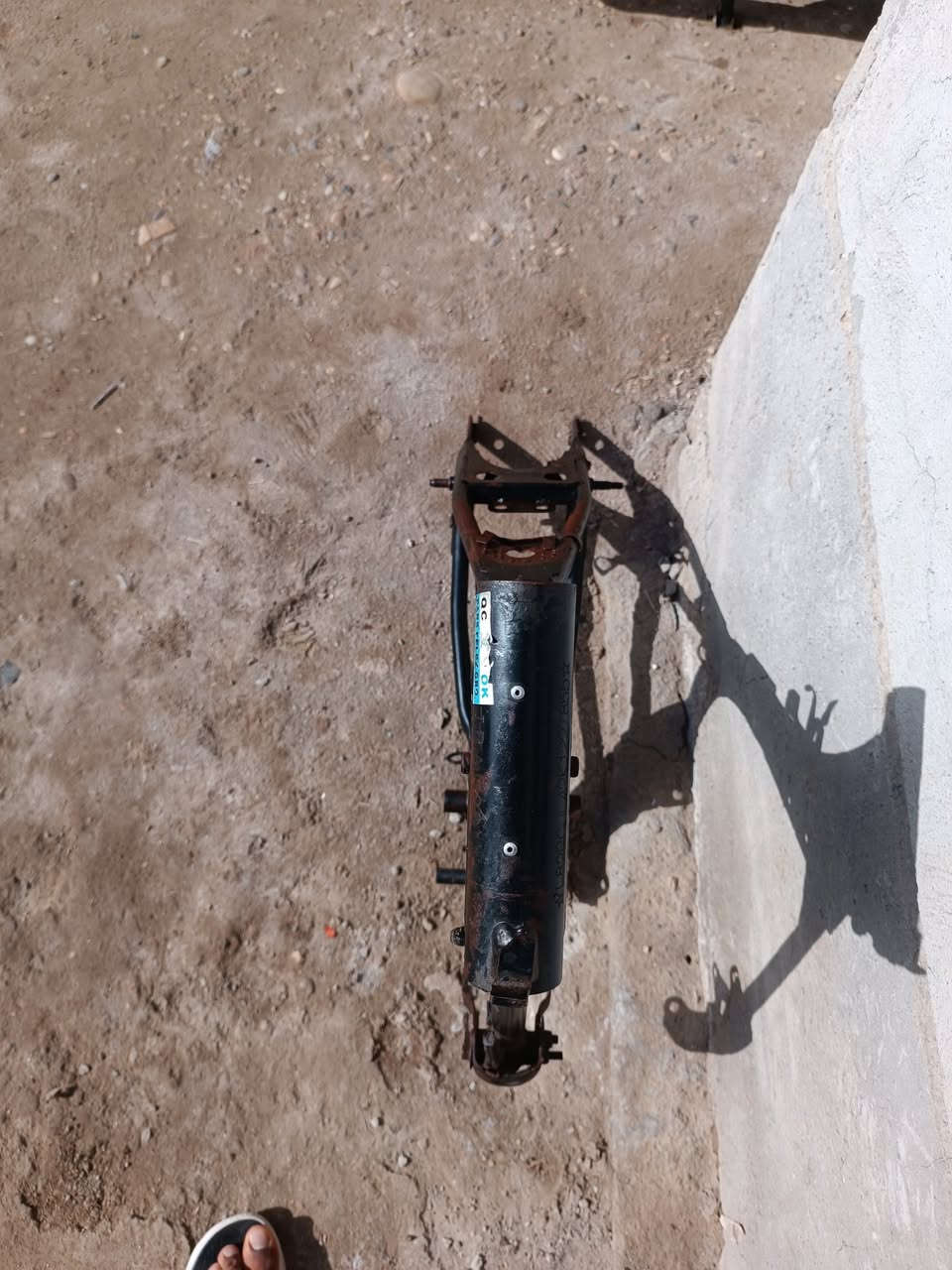 شاصي ارشا ايراني الاصلي موديل ٢٠١٦ كلك كلك كلك للبيع ***********
ويل ضفر جديد ما بيه اي عواج كامل هوه وتايره 
العنوان ناحية الشحيمية
