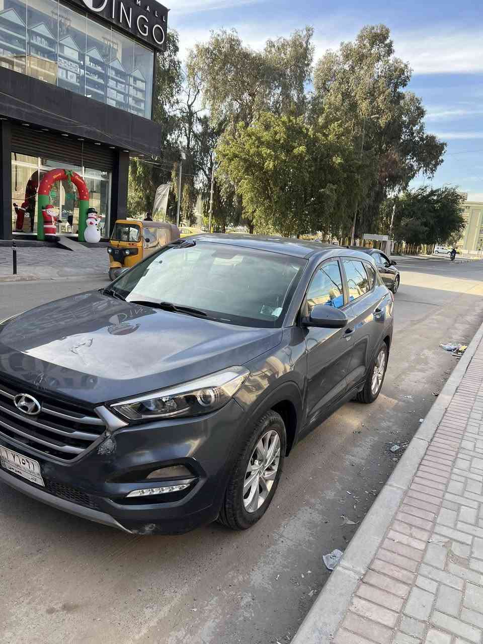 •• آڵسَـِْ♡̨̐ـِْڵٱمَ ؏ـلـِْ♡̨̐ـِْيّيّگمَ •• 
توسان 2019 امريكي 
صوره الحادث موجودات 
معروضه 140 
مكلف بلنشر 
رقم صاحب السياره ***********
