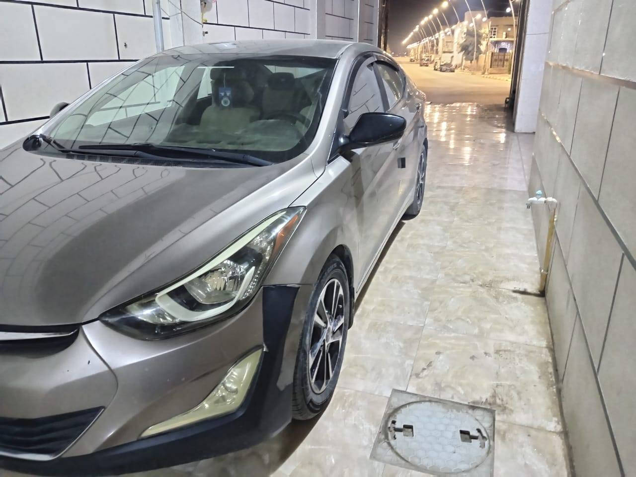 سلام عليكم النترا 2016 كفاله عامه محرك ٢٨٠٠ دوش السيارة فول عدا الفتحة والبصمةرقم انبار موجود السونار مع الصور للسيارة السعر ١٢ ونص وبيهة مجال رقمي ***********
