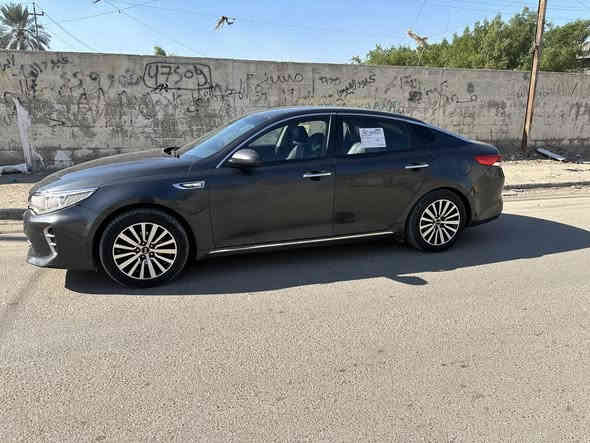 السلام عليكم
ادوات ادوات ادوات 

اوبتماا 2018 فول عدة فتحة بصمة شفتات كشنات جلد  تدفئة تبريد ب كشنات كهرباء تخم تاير باتري صدر جدد كص جنطة محرك 2000 غاز بلاد بيه رقم بغداد اصلي وسنوية عضم اصلية رقم انكليزي اصلي مو تقارن ب ارقام دك  بشرط تفتر العراق محد يوكفك بس الشراي يتصل كلشي موضح كدامك 

بيع او مراوس 

السعر 64 قفل
 
مكان بغداد الكرخ 
***********
