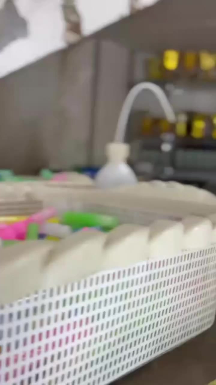 سلام عليكم ورحمه الله وبركاته
شباب بنات انواع العطور المركزه التعبئه الزيتيه والشركه العالميه مكاني ذي قار قضاء النصر يم مجمع هاشم الطائي ابو المفروشات محل ابوي الغديم نفسه هوه بعد ماعنده قيره


**إذا كنت صاحب هذا الإعلان وتريد حذفه لأي سبب، رجاءا أرسل رسالة إلى الدعم الفني**