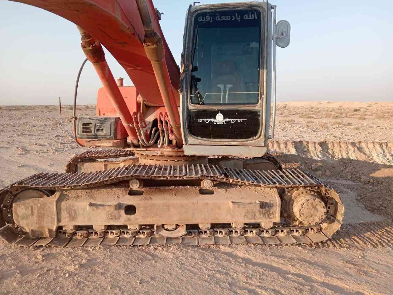 السلام عليكم
حفاره فايف للبيع
رقم ألماني بغداد موديل 2000
السعر 175 وبيها مجال
للاستفسار ***********
