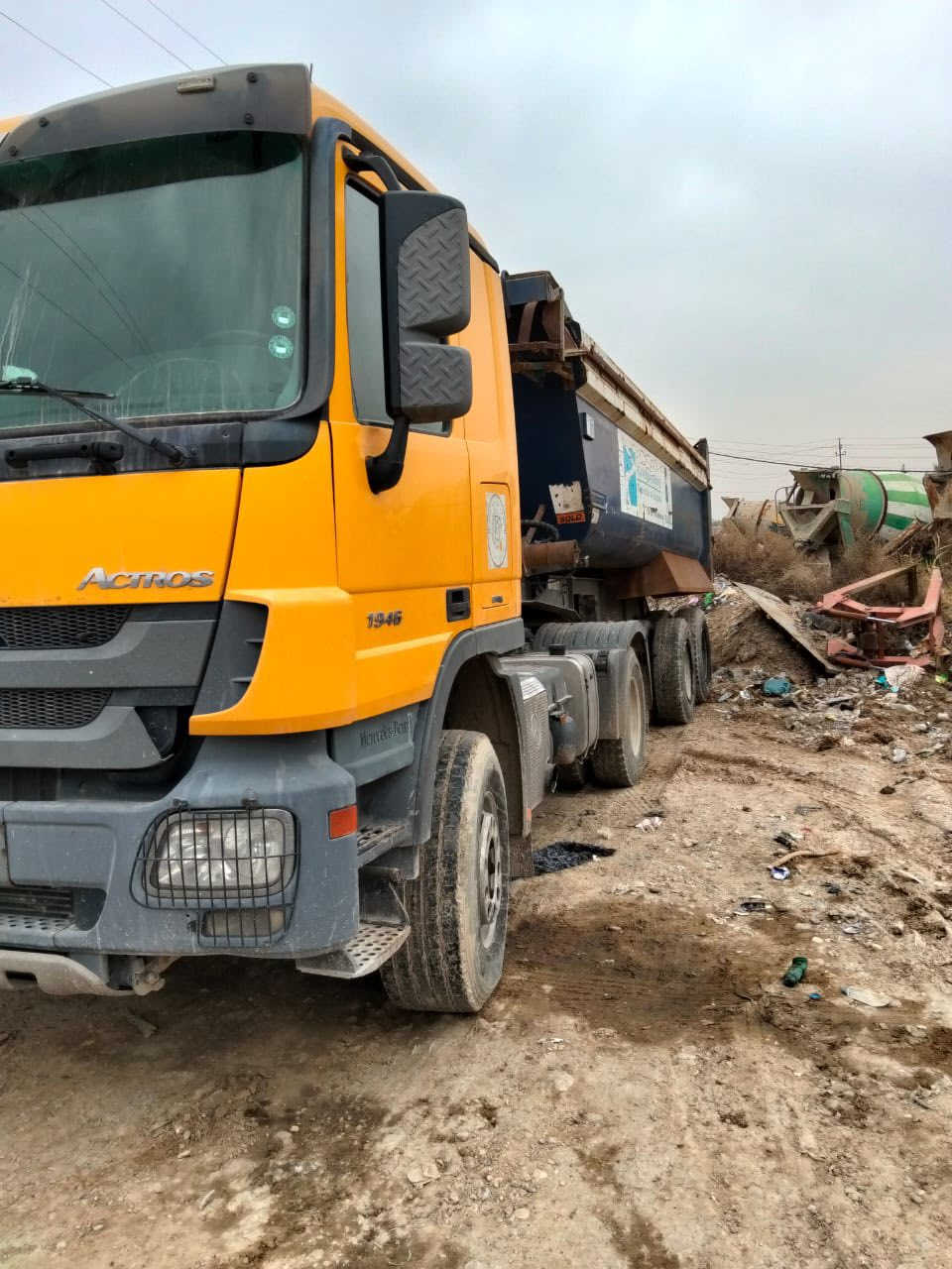 سلام عليكم اكتروس نساف للبيع  
موديل 2010
السيارة جاهزة  الشغل 
***********
