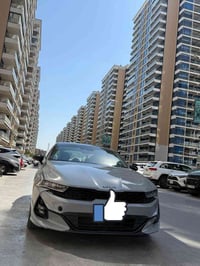 يتوفر خطوط من مناطق البياع والمجاوره لها سياره حديثه ٢٢ مكيفه ٠٧٧٢٢٤٤٣...
