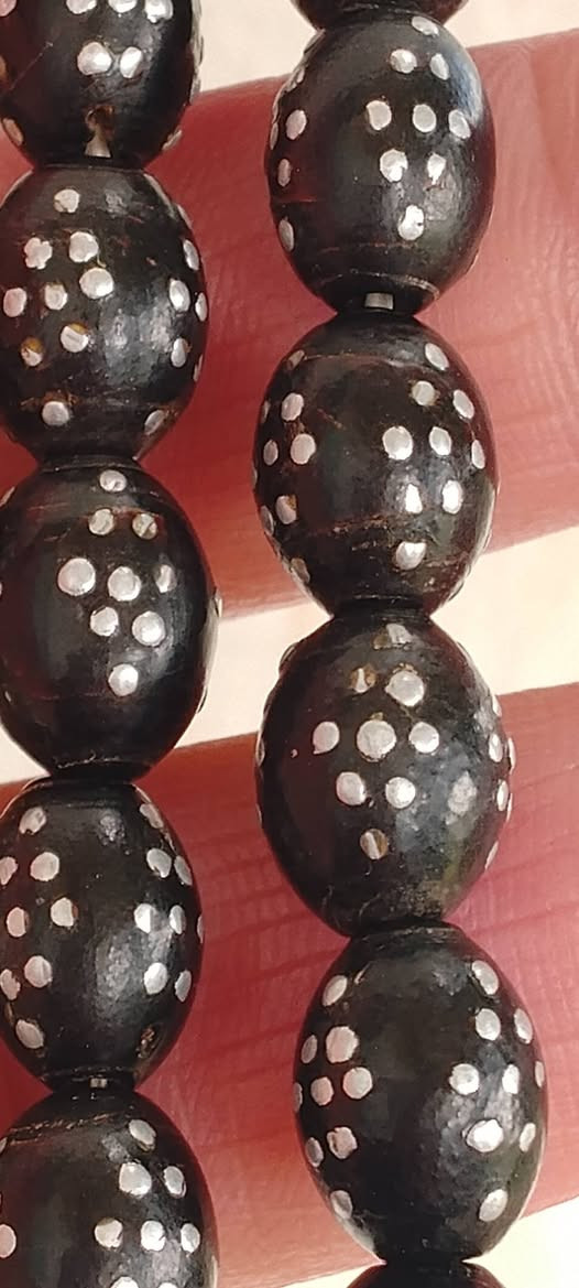 رمضان كريم عليكم الشهر وتقبل الله صيامكم وطاعاتكم 🙏
مسبحة يسر حجازي انتيك دق فضة نافر عدد الحبات٣٣حبة وقياس الحبة ١١/٨مل محلاية بفواصل مرجان اصلي وشرابة فضة حلبية 💜💜💜


**إذا كنت صاحب هذا الإعلان وتريد حذفه لأي سبب، رجاءا أرسل رسالة إلى الدعم الفني**