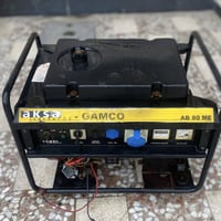 مولدة اقصى جديدة جدًا(8kv)   شغاله نقصهه كابريتر فقط السعر 200الف ففط ...