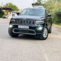 جراند شيروكي • ٦ سلندر • وارد كندي